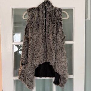 WIT & WISDOM Super soft cozy fur vest- Size small
